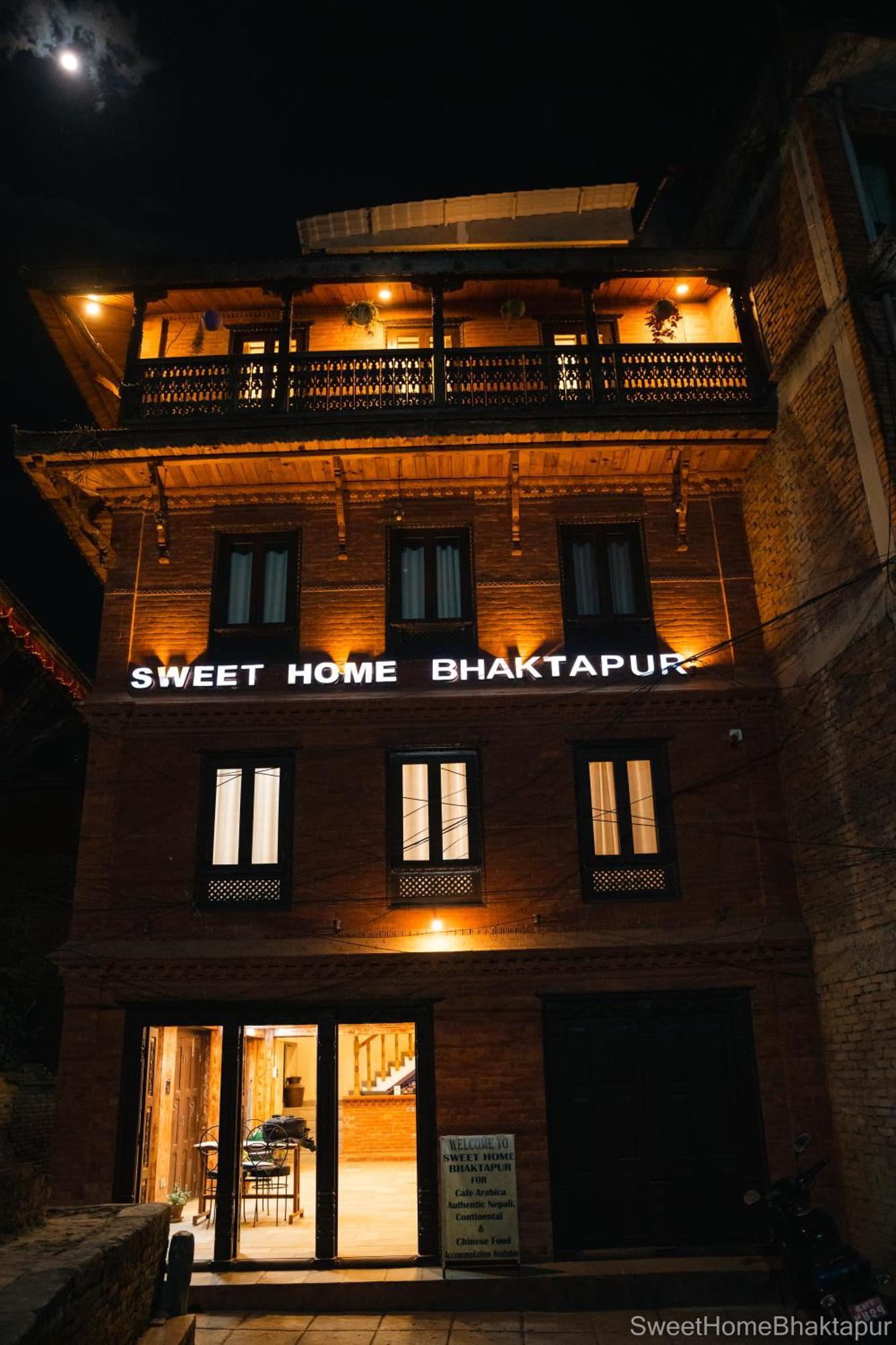 Hotel Sweet Home Bhatgoan Exteriér fotografie