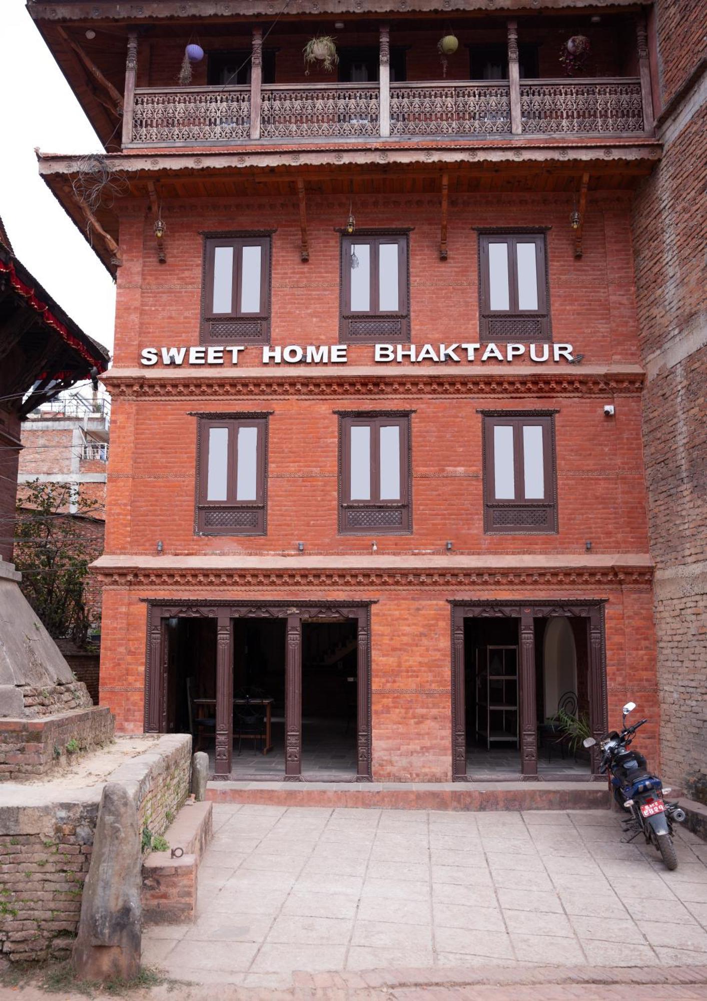 Hotel Sweet Home Bhatgoan Exteriér fotografie