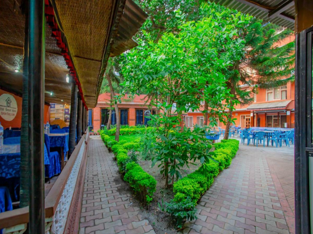 Hotel Sweet Home Bhatgoan Exteriér fotografie
